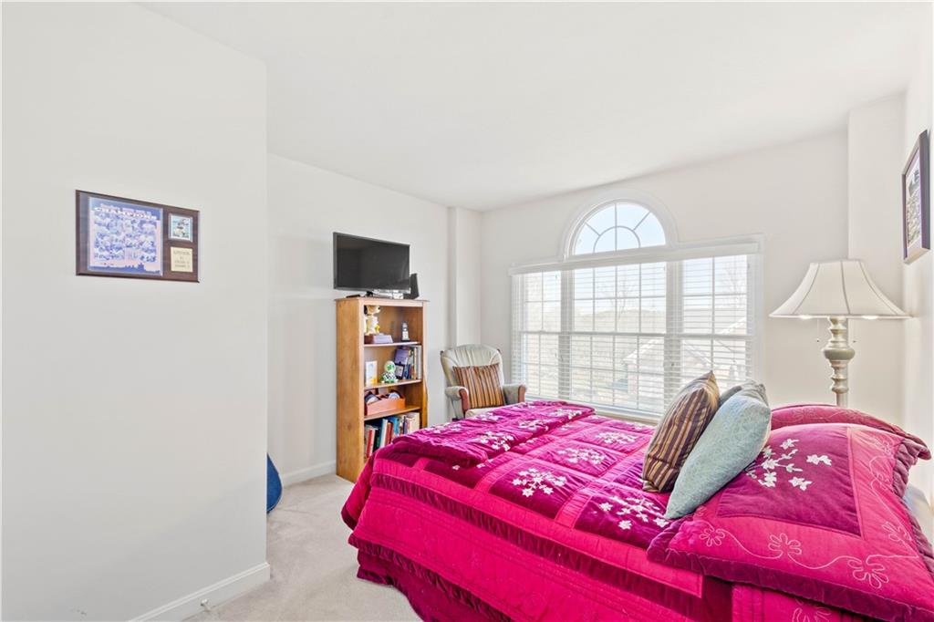 212 Rock Run Road Canonsburg, PA 15317 - Photo 16 of 19 Gallery Image 16