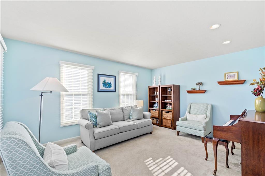 212 Rock Run Road Canonsburg, PA 15317 - Photo 5 of 19 Gallery Image 5