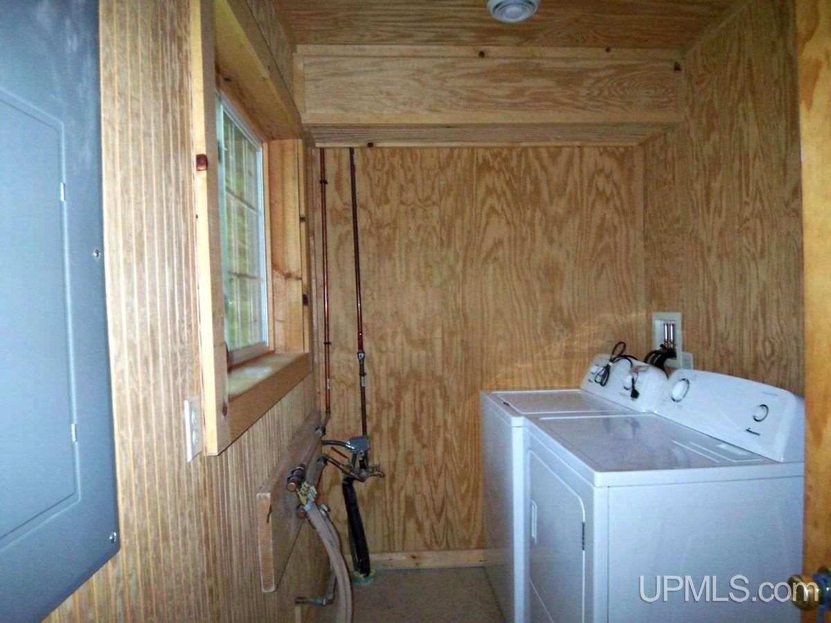 17835 North Holmes Junction Plat Road West Pembine, WI 54156 - Photo 19 of 29