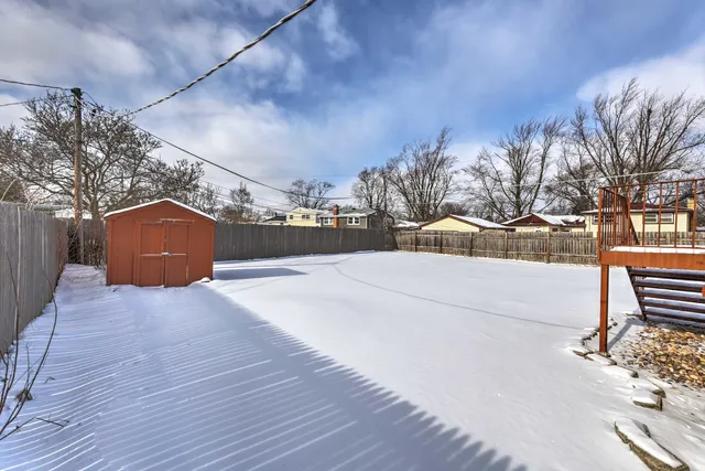 a view of a outdoor space