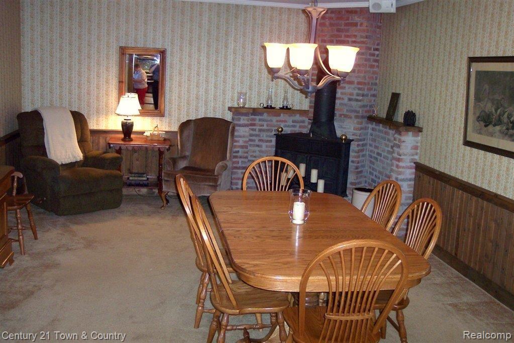 436 South Baldwin Road Oxford, MI 48371 - Photo 6 of 24 6-Great Rm with Wood Burner.JPG