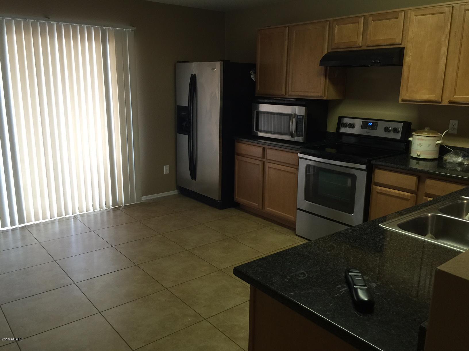 9661 West Payson Road Tolleson, AZ 85353 - Photo 4 of 8 Kitchen