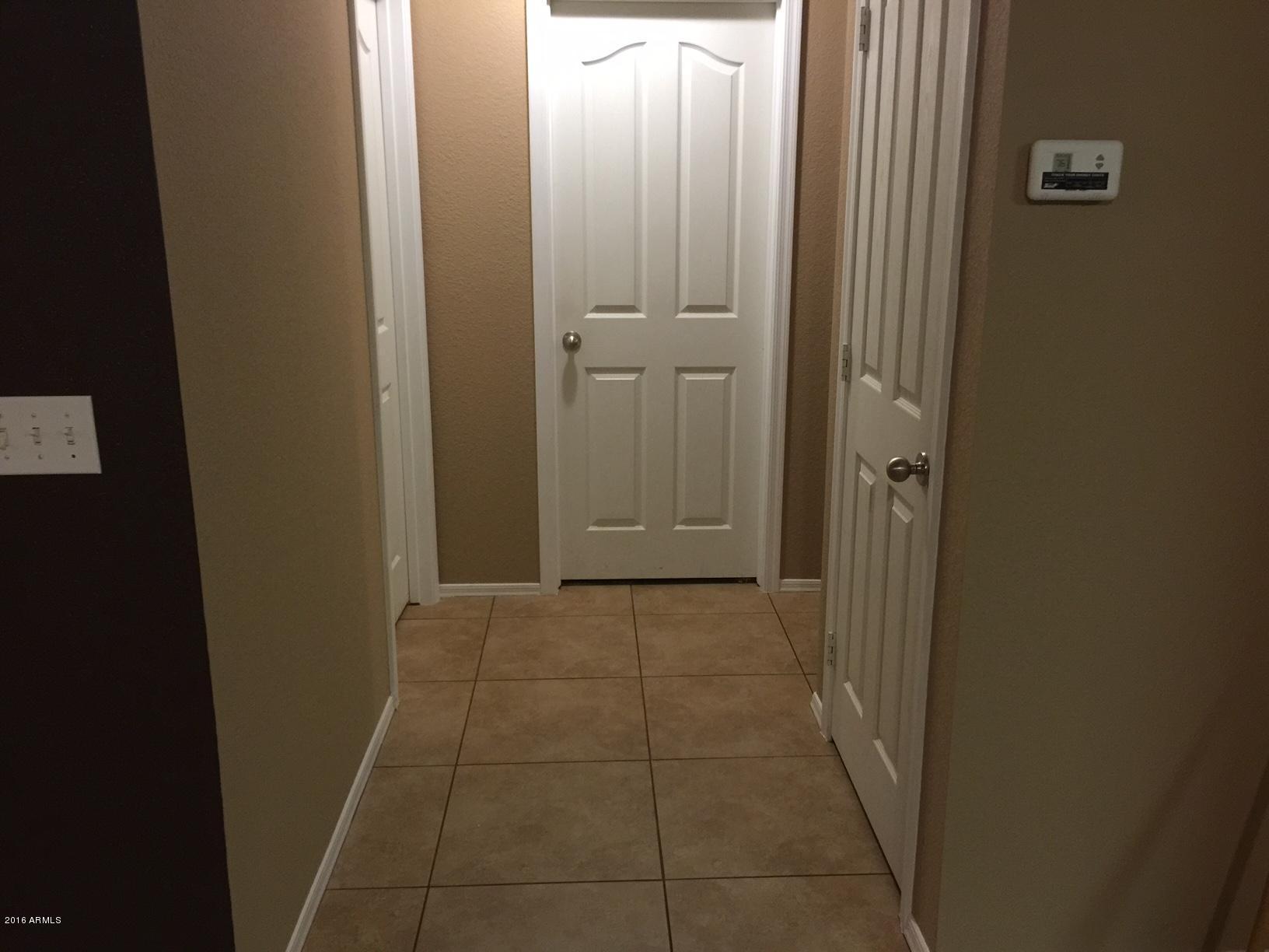 9661 West Payson Road Tolleson, AZ 85353 - Photo 6 of 8 Hallway