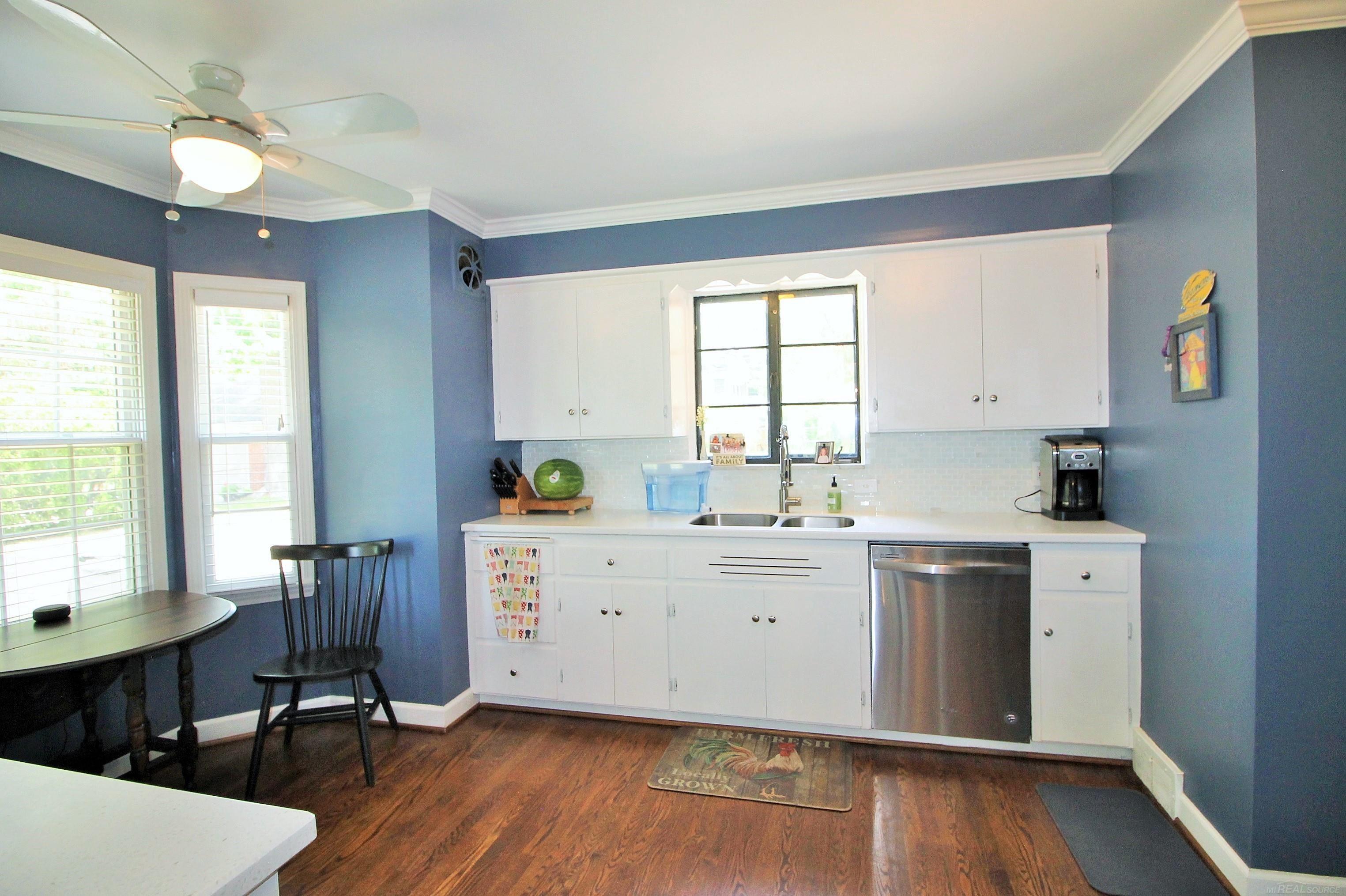 1026 Audubon Road Grosse Pointe, MI 48230 - Photo 14 of 55 50110683-13.JPG