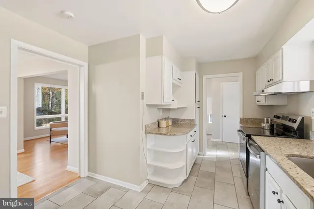 $635,000 | 2031 Henderson Avenue, Silver Spring, MD 20902