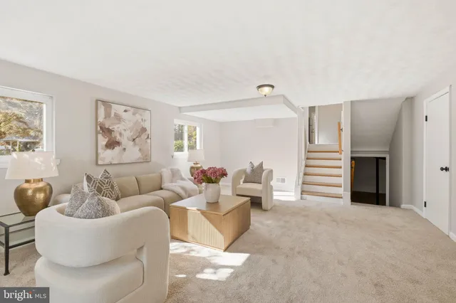 $635,000 | 2031 Henderson Avenue, Silver Spring, MD 20902