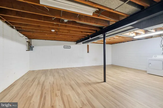 $635,000 | 2031 Henderson Avenue, Silver Spring, MD 20902