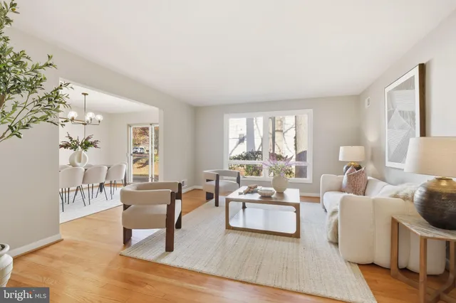 $635,000 | 2031 Henderson Avenue, Silver Spring, MD 20902