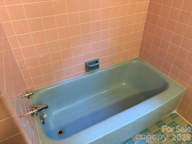255 Glengarnock Road Tryon, NC 28782 - Photo 17 of 24