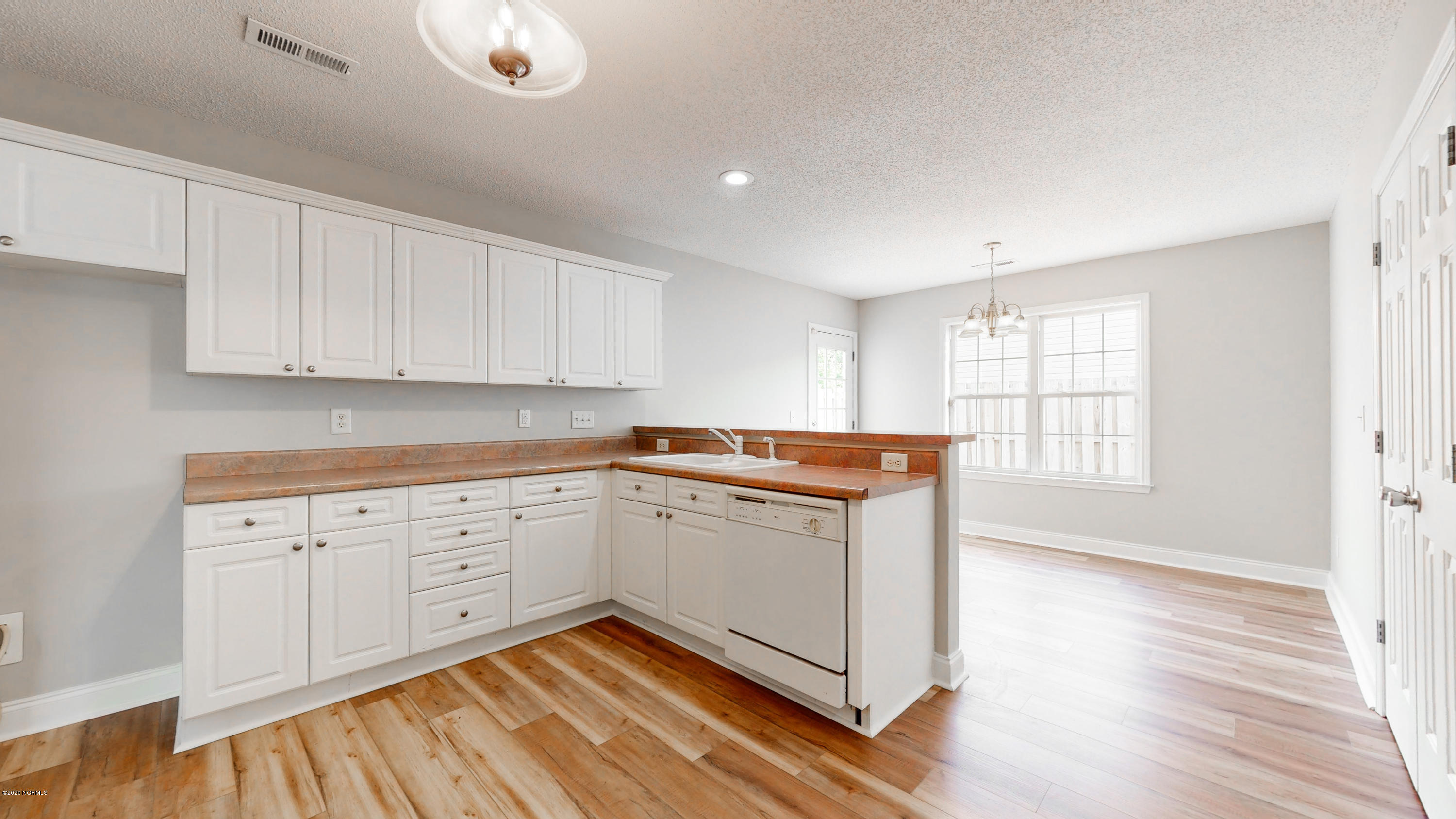 6309 Stapleton Road Wilmington, NC 28412 - Photo 10 of 23 6309 Stapleton-42