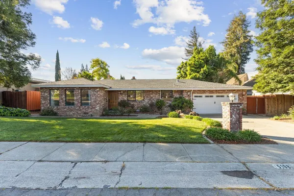 $755,000 | 5108 Laurelview Avenue, Carmichael, CA 95608