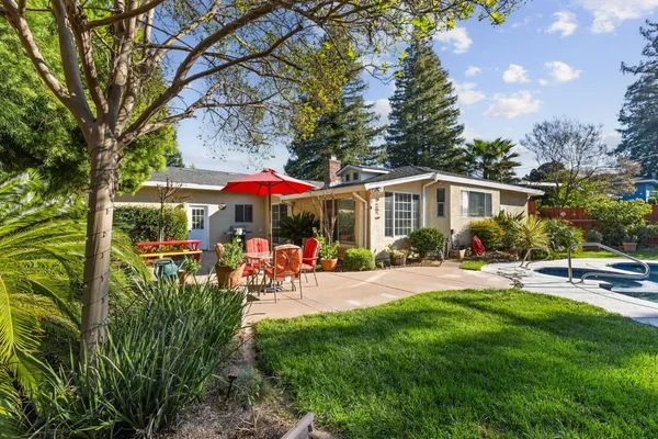 $755,000 | 5108 Laurelview Avenue, Carmichael, CA 95608