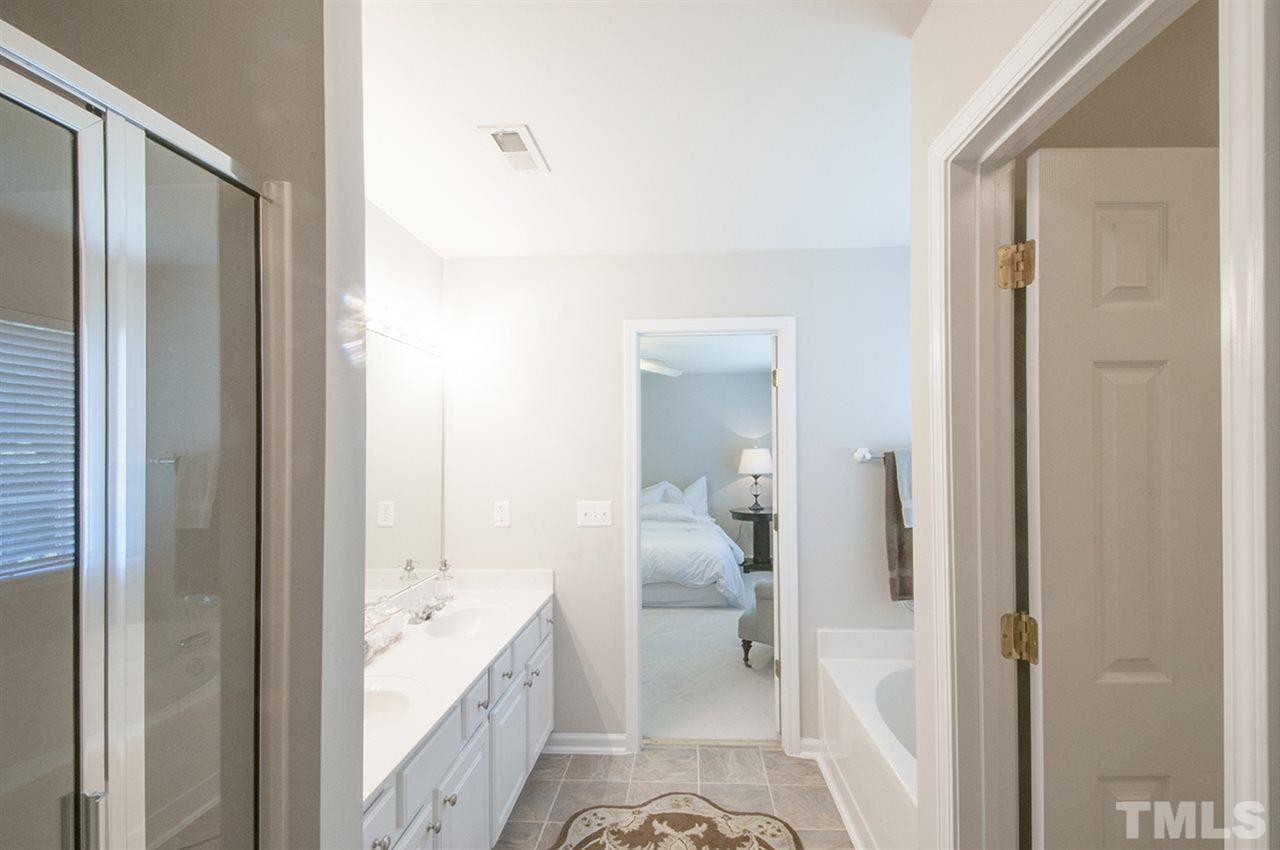 1629 October Road Raleigh, NC 27614 - Photo 14 of 24 Gallery Image 14