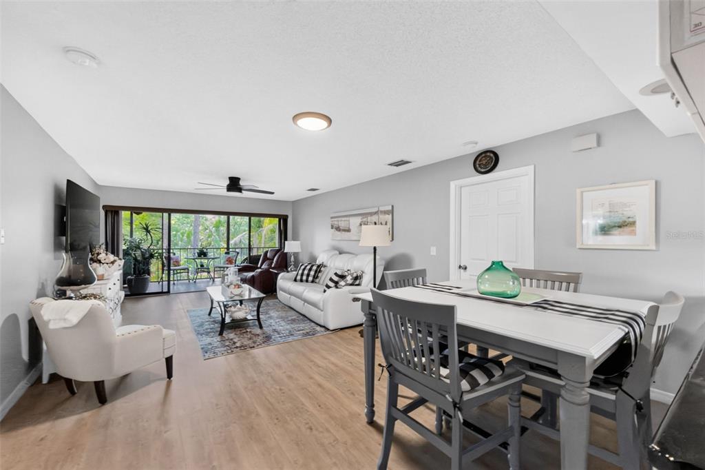 4260 Placida Road, Unit 17D Englewood, FL 34224 - Photo 4 of 51 Gallery Image 4