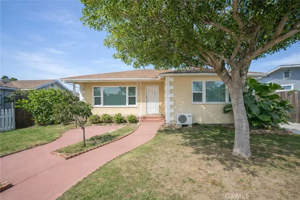 $3,300 | 517 North Soldano Avenue, Azusa, CA 91702
