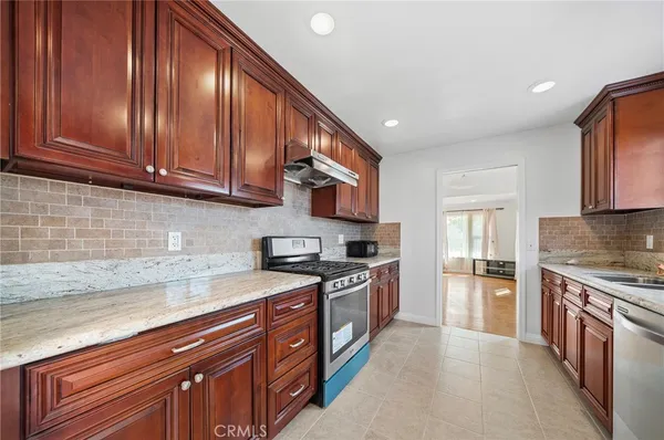 $3,300 | 517 North Soldano Avenue, Azusa, CA 91702