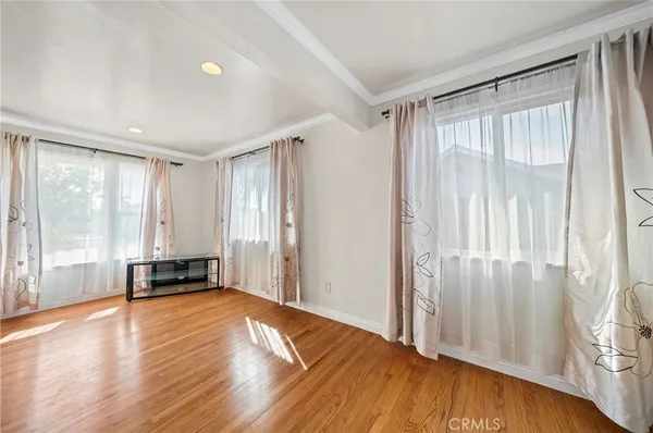 $3,300 | 517 North Soldano Avenue, Azusa, CA 91702