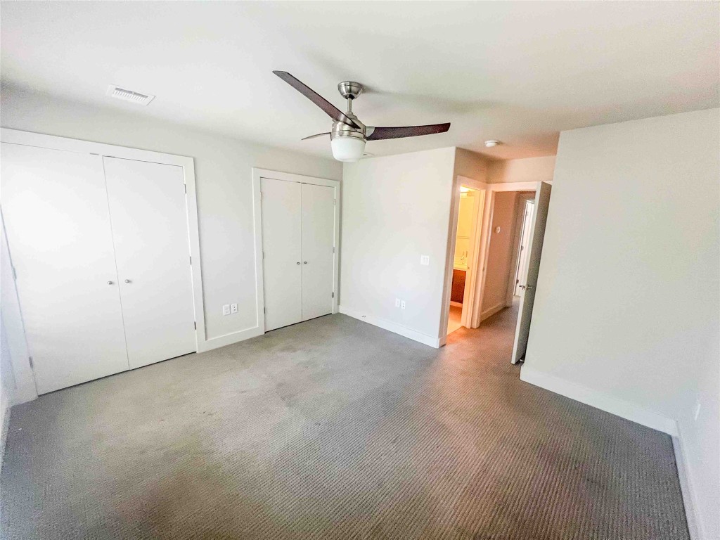 1101 Grove Boulevard, Unit 701 Austin, TX 78741 - Photo 15 of 16 a view of a garage