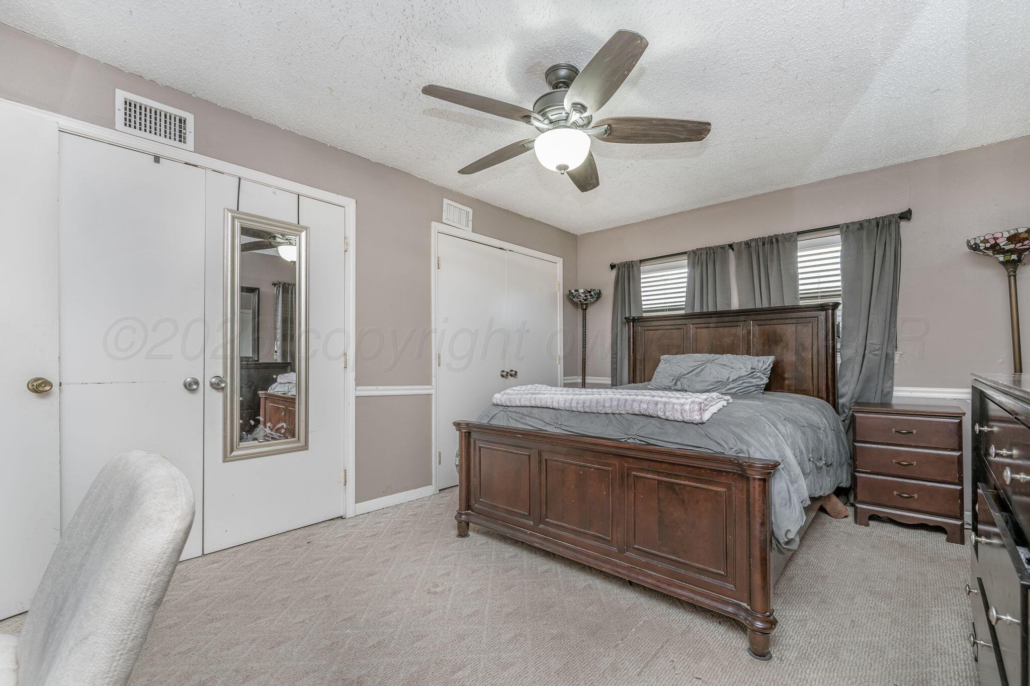 4010 South Travis Street Amarillo, TX 79110 - Photo 10 of 19 4010 S Travis St 14