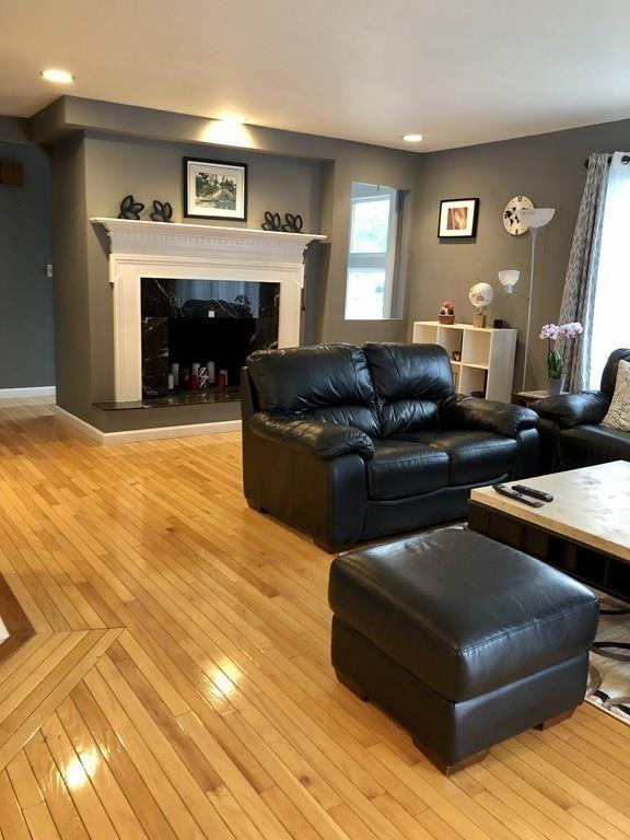 253 Slocum Road Dartmouth, MA 02747 - Photo 8 of 35 Gallery Image 8