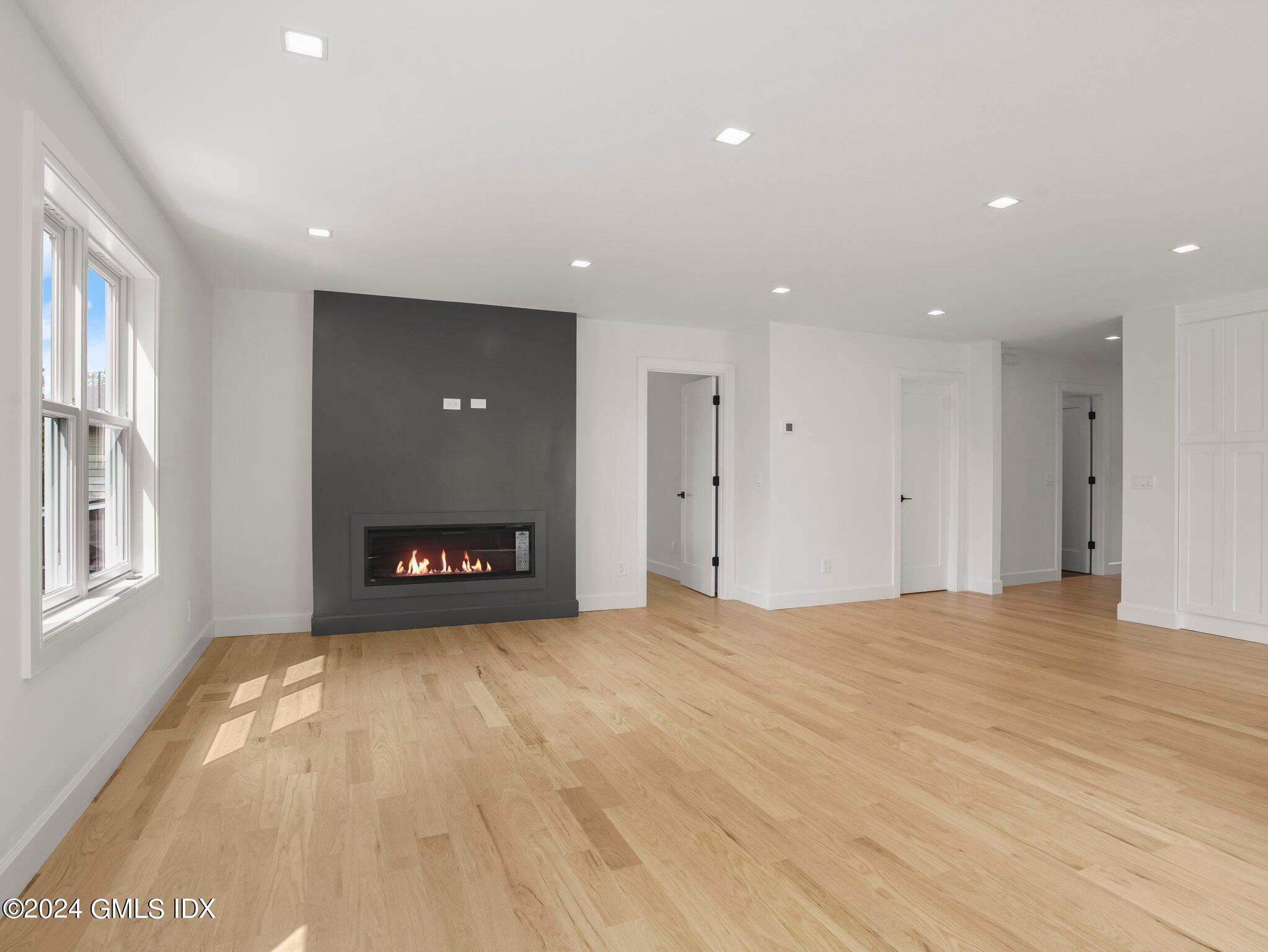 14 Rockland Place Greenwich, CT 06831 - Photo 13 of 54 a view of an empty room with a window