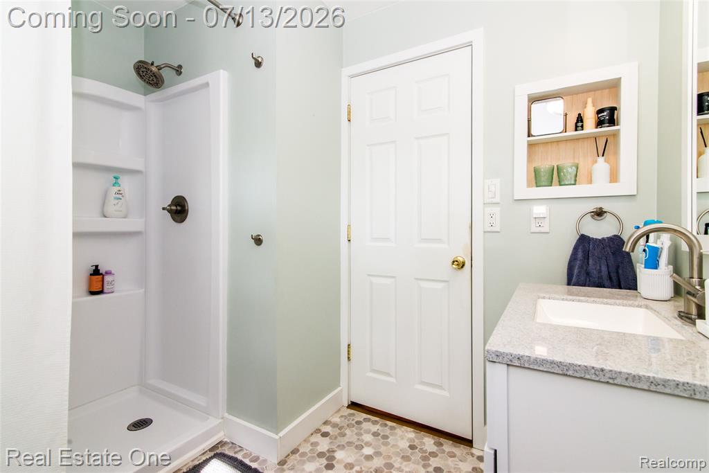 3323 Williamsburg Road Ann Arbor, MI 48108 - Photo 14 of 29
