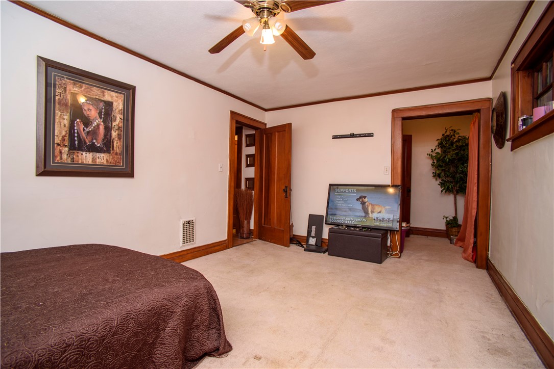 20 Raeburn Avenue Rochester, NY 14619 - Photo 14 of 23 Primary Bedroom