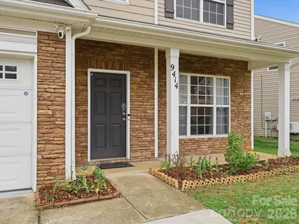 $489,000 | 9414 Macquarie Lane, Charlotte, NC 28227