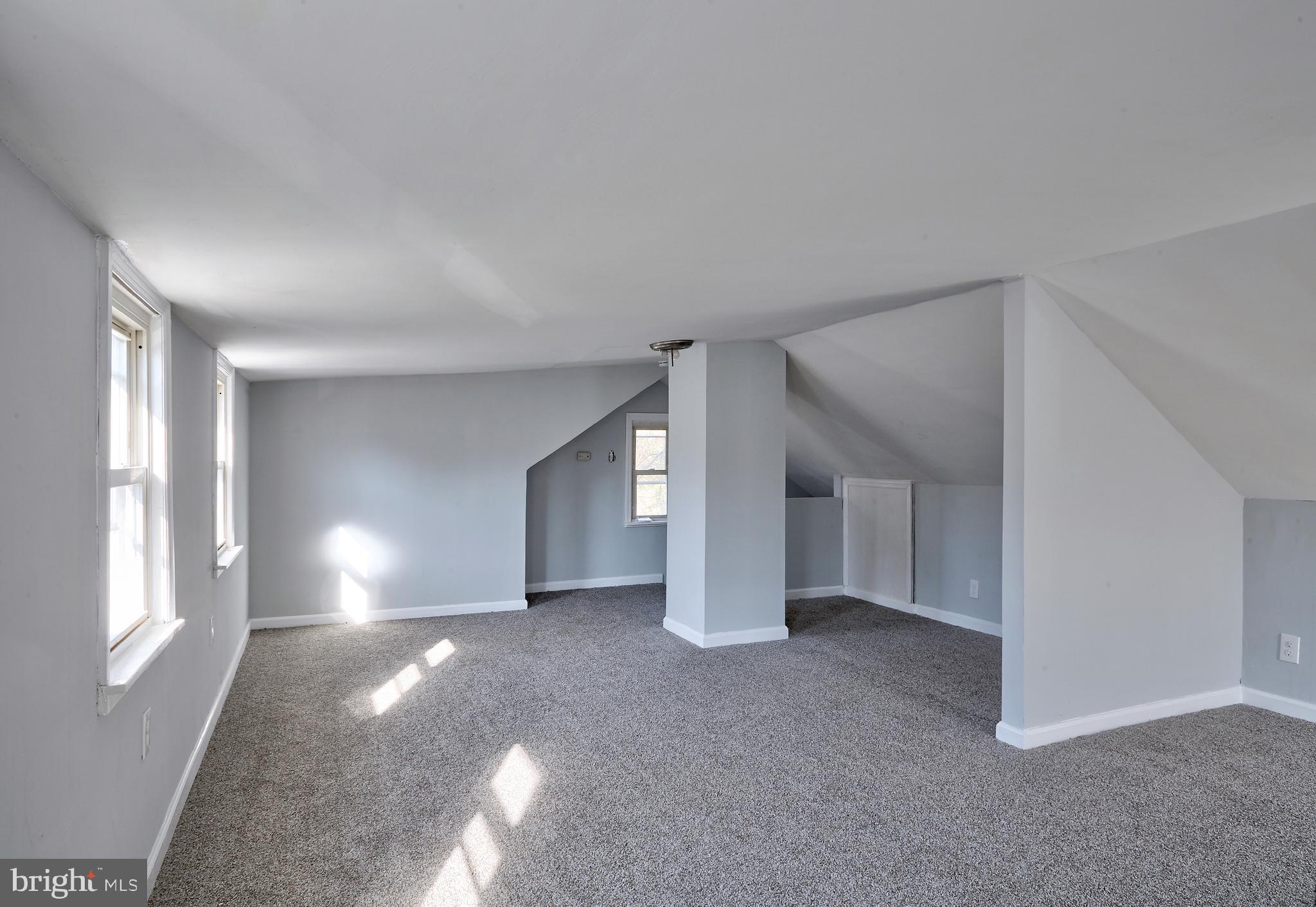 2345 Cooper Road Atco, NJ 08004 - Photo 10 of 22 2nd Floor Master Bedroom Suite