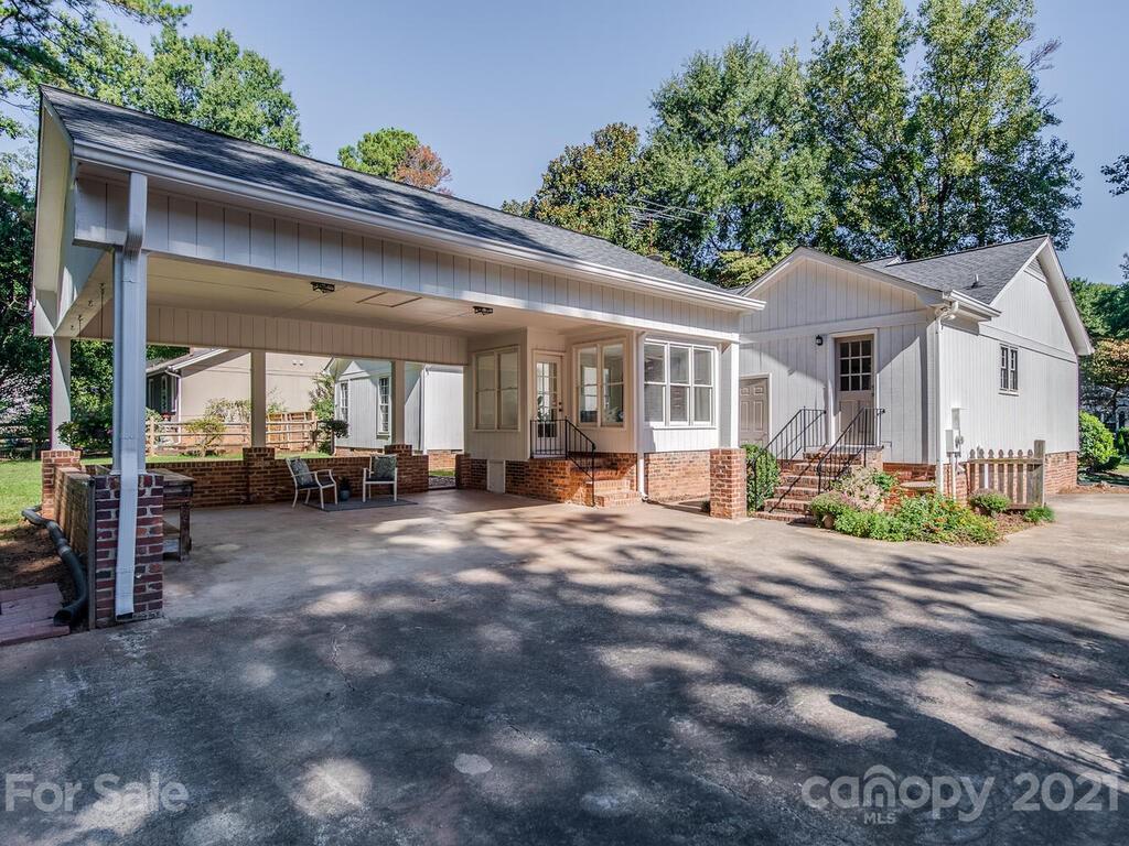 4920 Pine Ridge Road Charlotte, NC 28226 - Photo 26 of 28 a view of a house with a outdoor space
