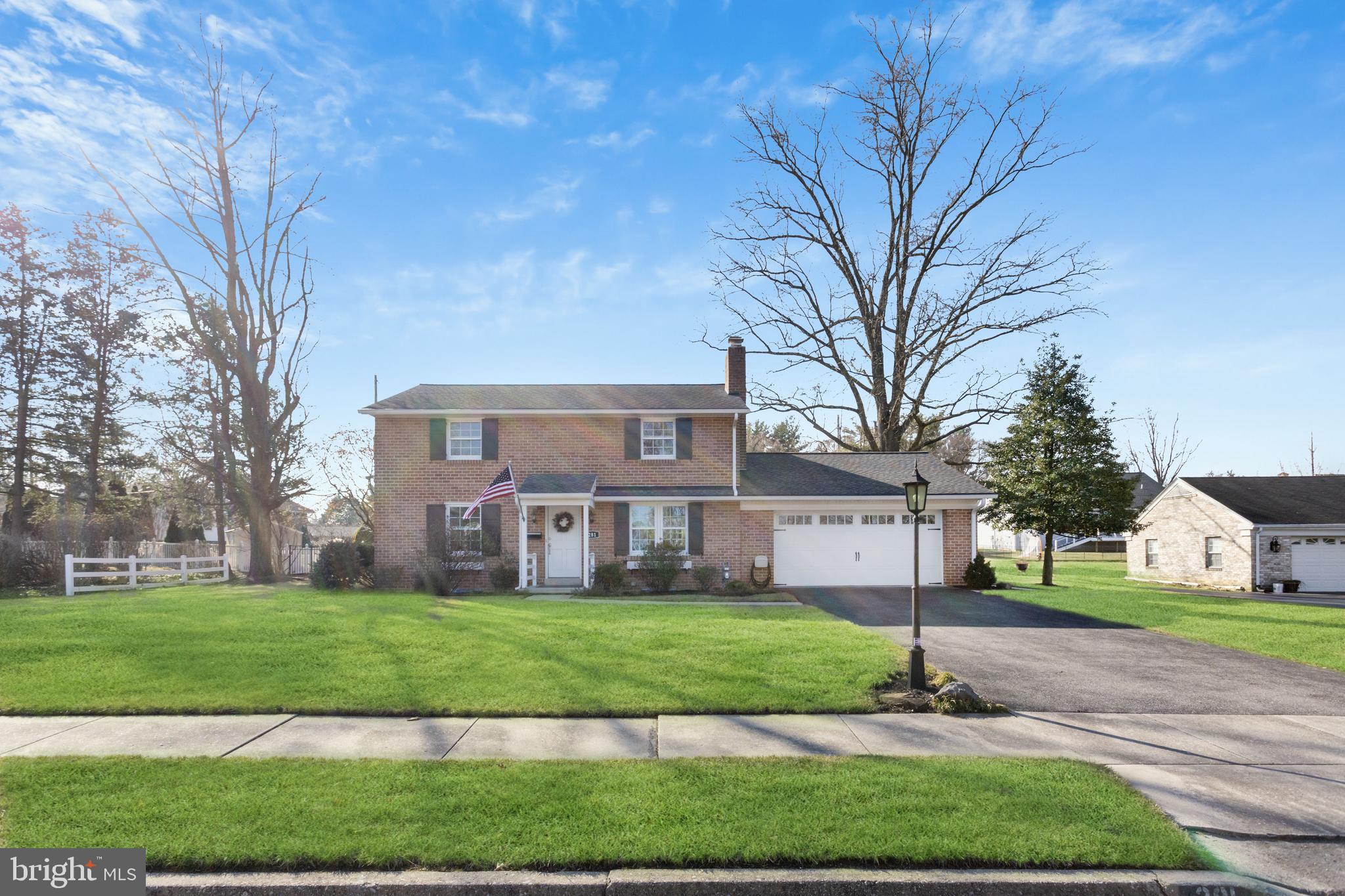 281 Grant Drive Hanover, PA 17331 - Photo 3 of 41