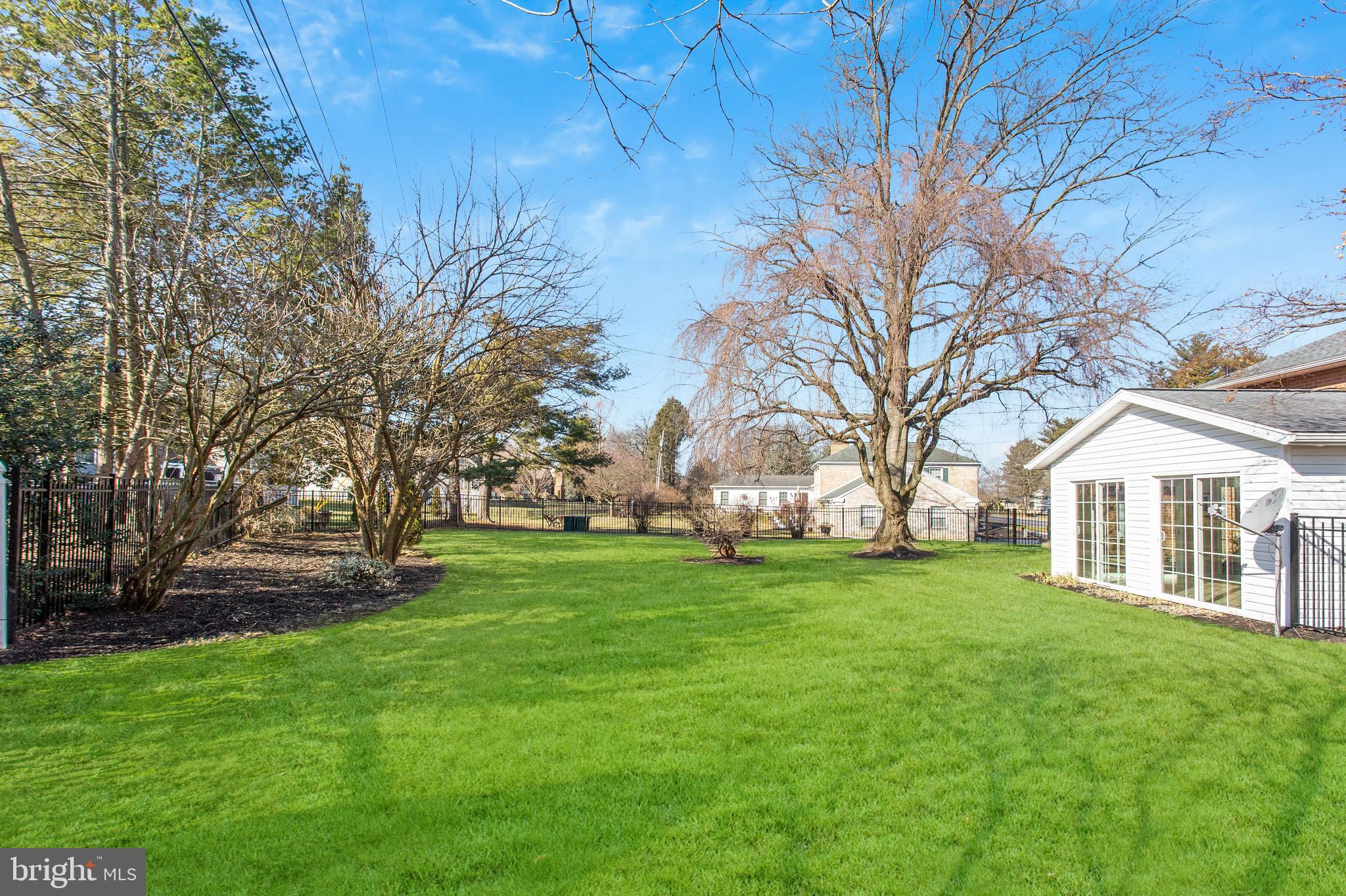 281 Grant Drive Hanover, PA 17331 - Photo 6 of 41