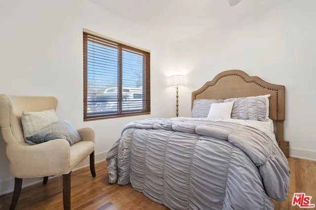 $1,199,000 | 19840 Haynes Street, Woodland Hills, CA 91367