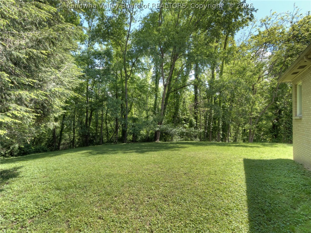 1583 Smith Road Charleston, WV 25314 - Photo 9 of 23 Gallery Image 9