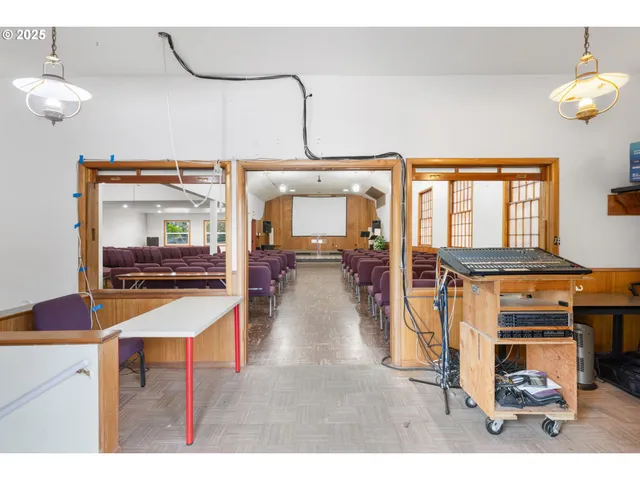 $1,395,000 | 13047 Southeast Ramona Street, Portland, OR 97236