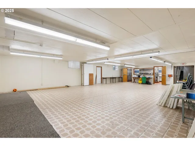 $1,395,000 | 13047 Southeast Ramona Street, Portland, OR 97236