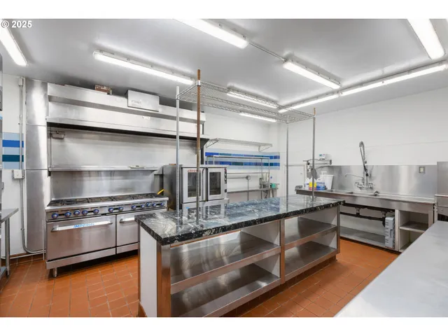 $1,395,000 | 13047 Southeast Ramona Street, Portland, OR 97236