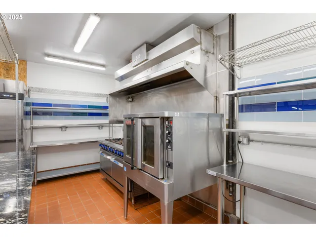 $1,395,000 | 13047 Southeast Ramona Street, Portland, OR 97236