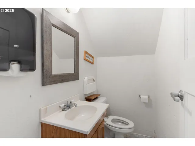 $1,395,000 | 13047 Southeast Ramona Street, Portland, OR 97236