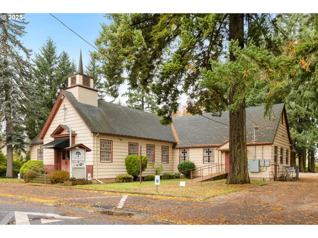 $1,395,000 | 13047 Southeast Ramona Street, Portland, OR 97236