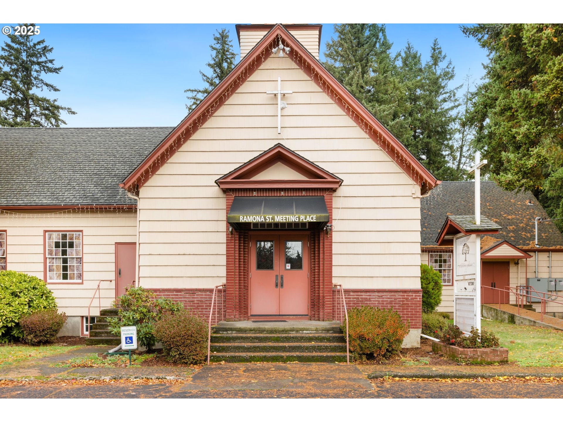 13047 Southeast Ramona Street Portland, OR 97236 - Photo 7 of 48 a view of a house with a small yard