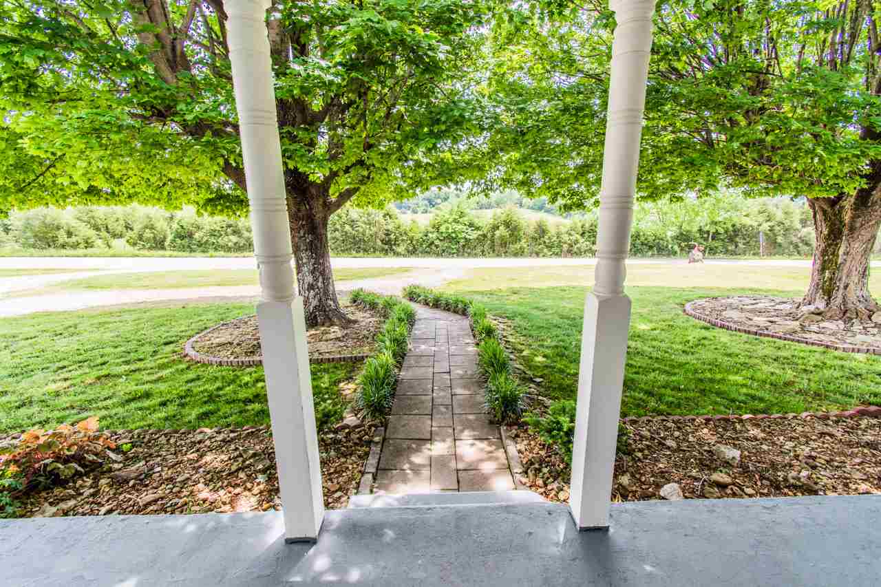 7213 Blackjack Road Franklin, KY 42134 - Photo 7 of 30 Gallery Image 7
