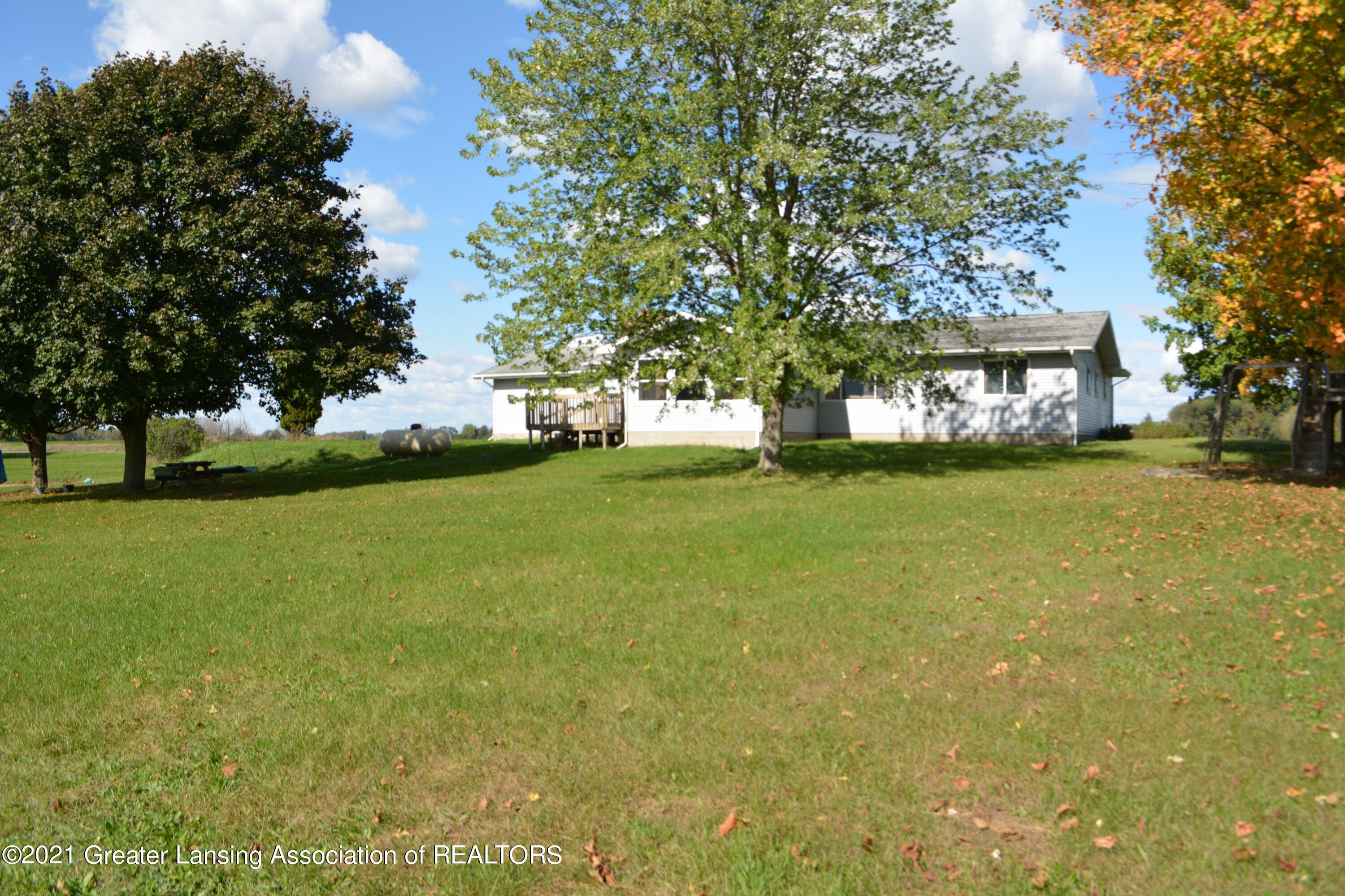 6653 Simpson Road Ovid, MI 48866 - Photo 33 of 41 DSC_0836