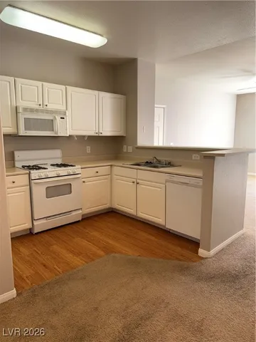 $1,125 | 9000 South Las Vegas Boulevard, Unit 1295, Las Vegas, NV 89123