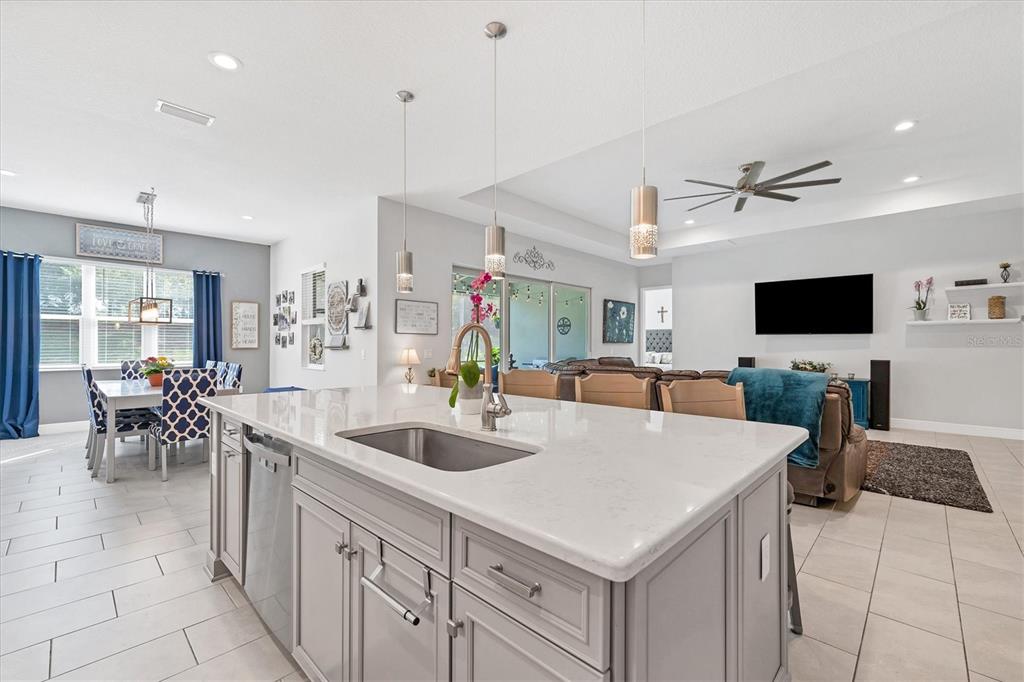 13306 Deep Blue Place Bradenton, FL 34211 - Photo 14 of 73