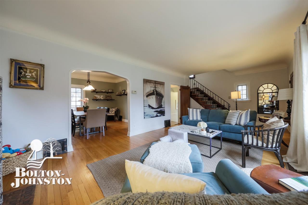 278 Moran Road Grosse Pointe Farms, MI 48236 - Photo 5 of 31