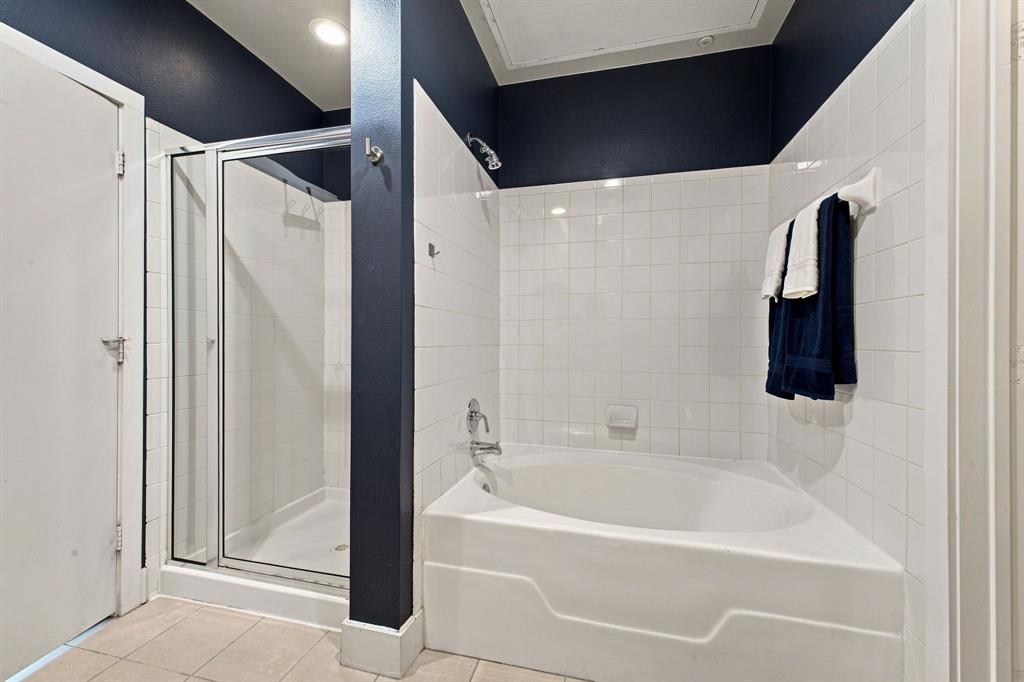4605 Cedar Springs Road, Unit 305 Dallas, TX 75219 - Photo 11 of 24 Gallery Image 11