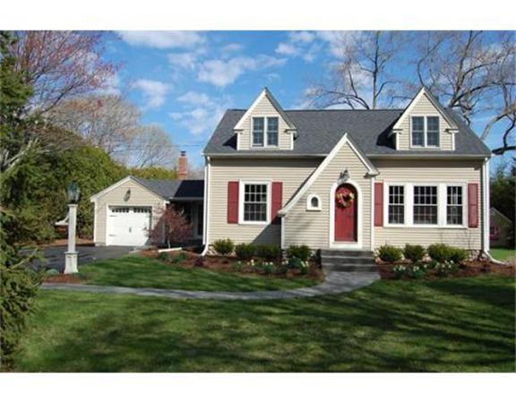 140 Wrentham Road Bellingham, MA 02019 - Photo 1 of 18 Gallery Image 1