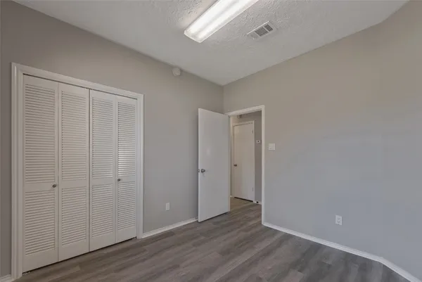 $2,150 | 13715 Ludgate Pass, Houston, TX 77034