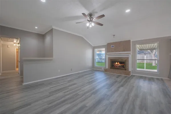 $2,150 | 13715 Ludgate Pass, Houston, TX 77034